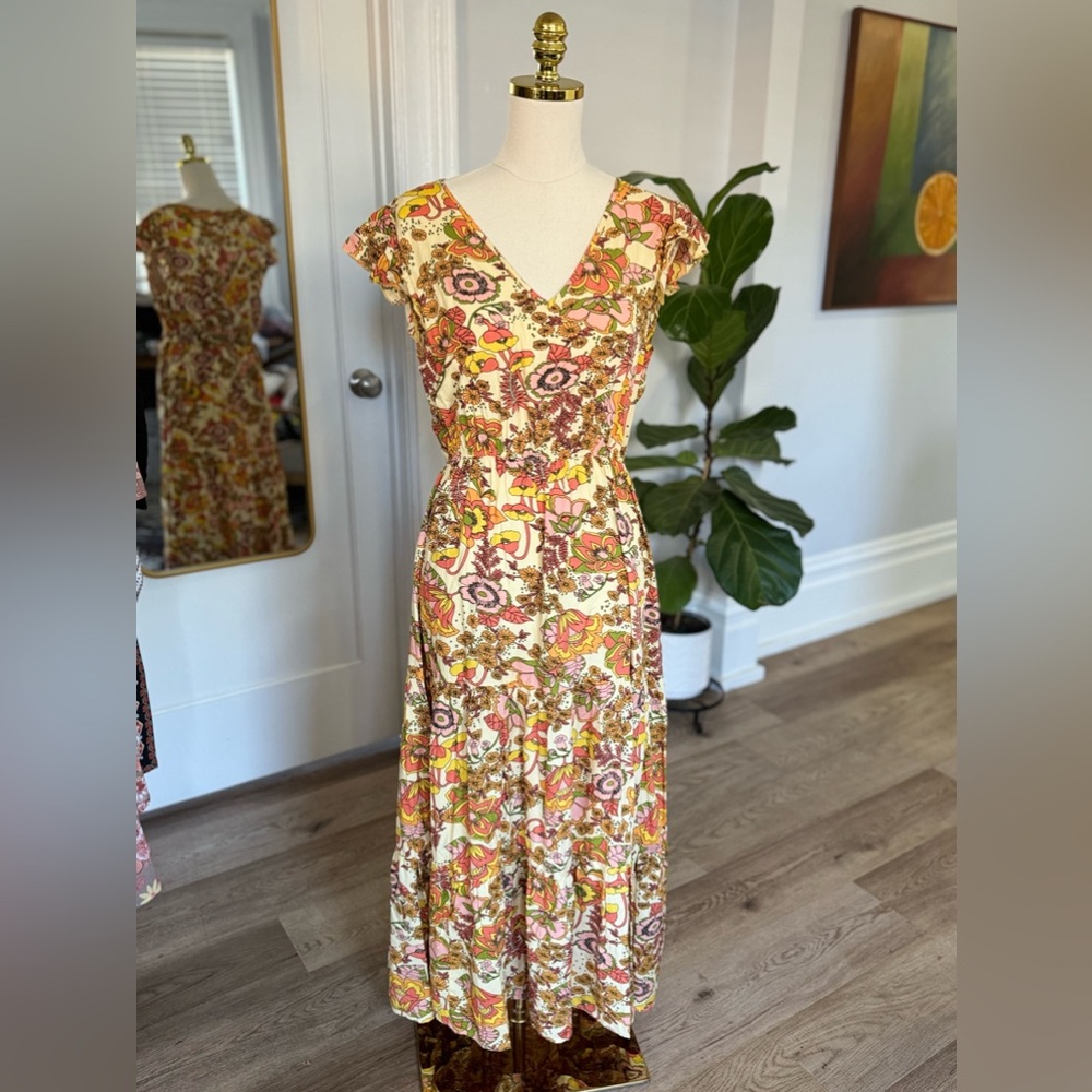 Rusttydustty Floral Midi-dress: Size Large